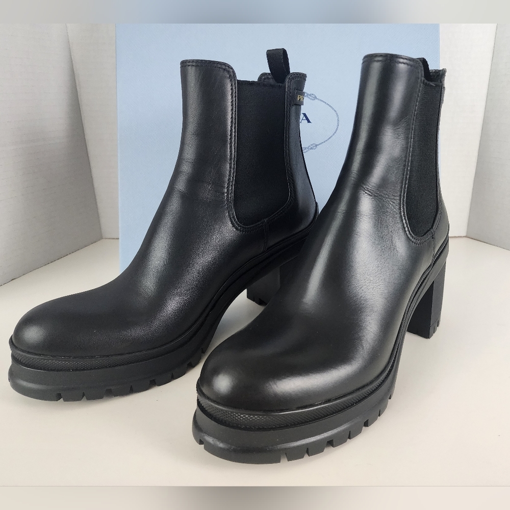Prada ankle boots size 37.5